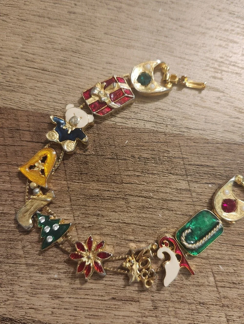 Festive Vintage Multi-Color Holiday Charm Bracelet With Earrings